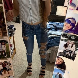 American Eagle Mom Jeans